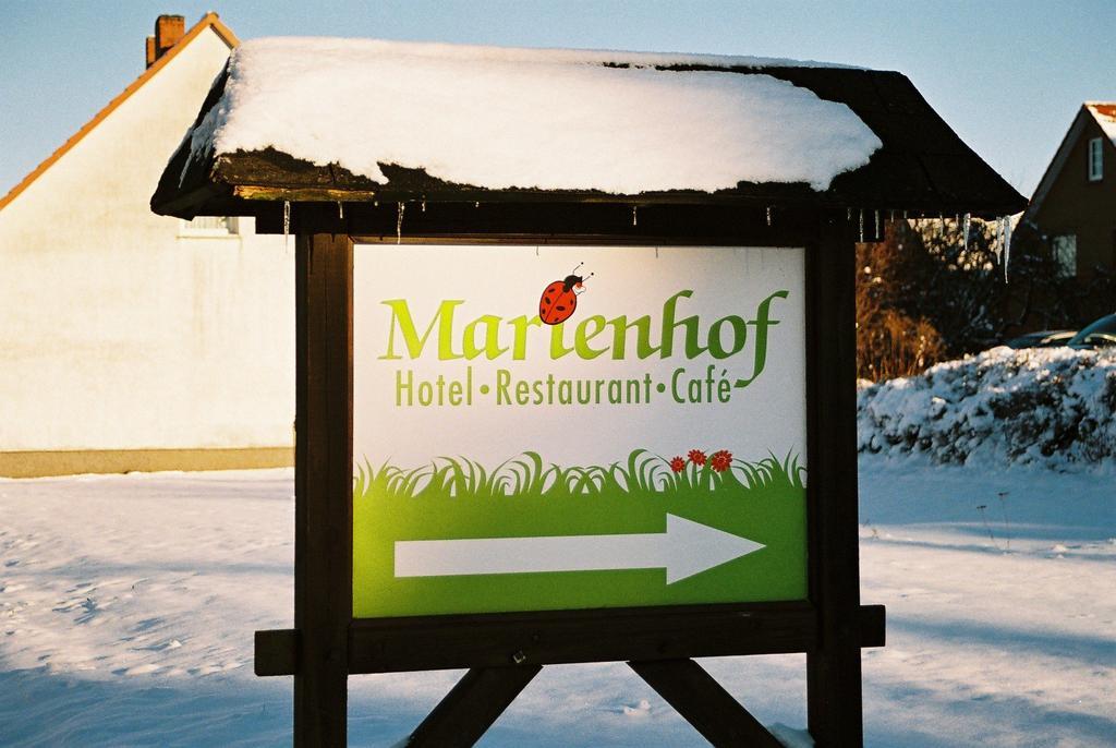 Hotel Marienhof Burg Stargard Exterior photo